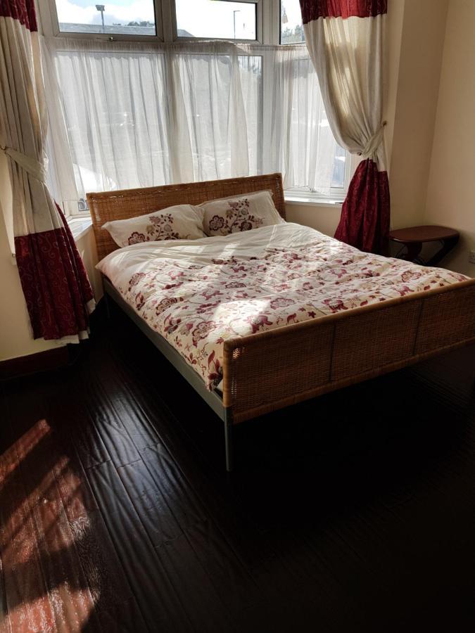 لوتون Cozy Guest House المظهر الخارجي الصورة